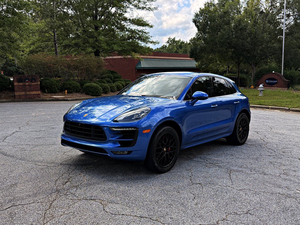 Used 2017 Porsche Macan GTS AWD/4WD image 1