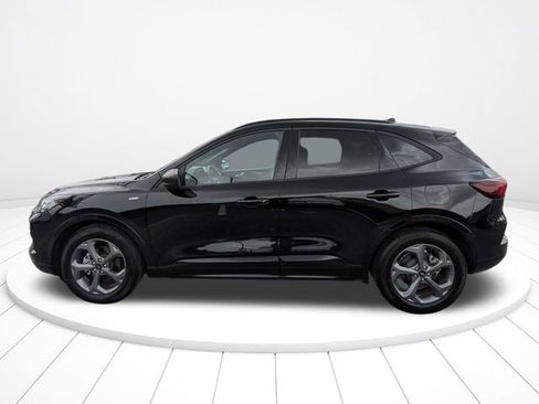 Used 2023 Ford Escape ST-Line w/ Tech Pack #1 FWD image 6
