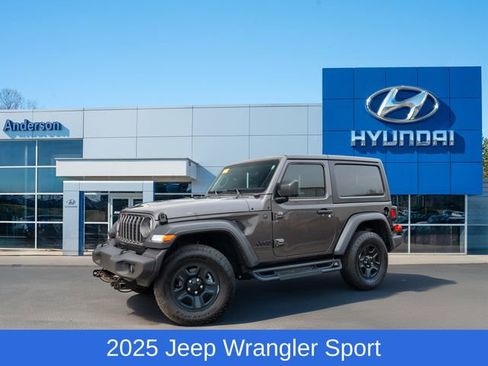 Used 2025 Jeep Wrangler Sport image 1