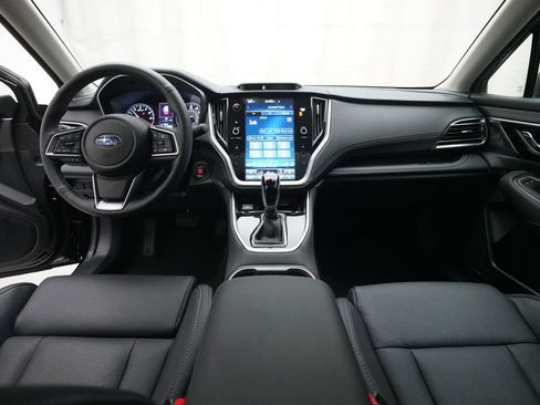 Certified 2025 Subaru Outback Limited image 6