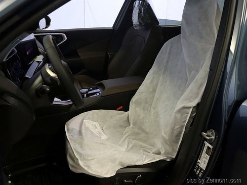 Used 2025 BMW X3 xDrive30i image 10