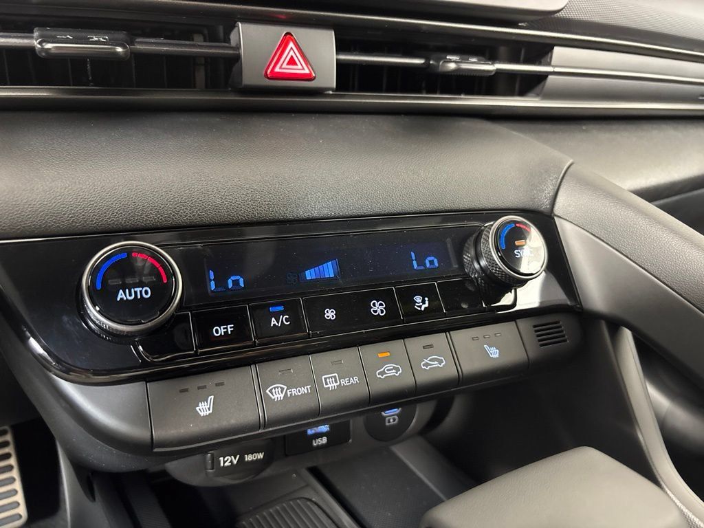 New 2026 Hyundai Elantra SEL Sport FWD image 28
