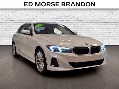 Used 2024 BMW 330i Sedan w/ Convenience Package RWD image 6