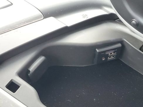 Certified 2014 Chevrolet Corvette Stingray Convertible w/ 3LT Preferred Equipment Group RWD image 30
