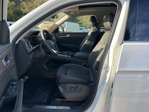 New 2026 Volkswagen Atlas SEL Premium R-Line AWD/4WD image 15