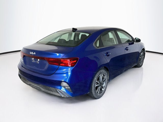 Used 2024 Kia Forte LXS FWD image 5