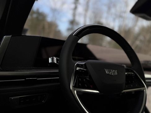 New 2026 Cadillac Escalade IQ Luxury 1 image 19