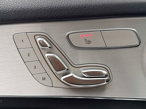 Used 2019 Mercedes-Benz GLC 300 4MATIC Coupe image 27