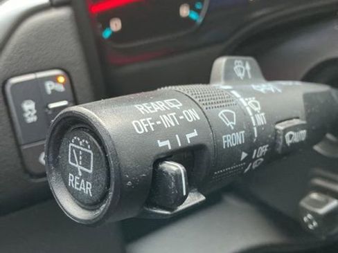 Used 2016 Chevrolet Tahoe LTZ image 31