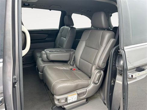 Used 2015 Honda Odyssey EX-L image 13
