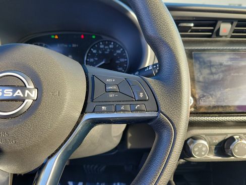 Certified 2023 Nissan Kicks SV image 23