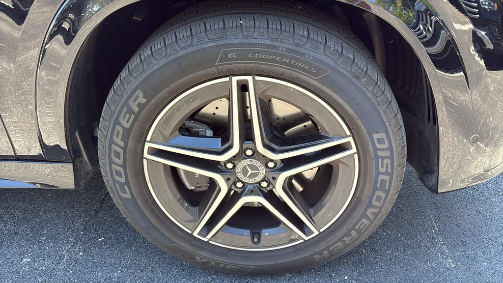 Certified 2025 Mercedes-Benz GLE 450 4MATIC image 10