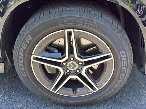 Certified 2025 Mercedes-Benz GLE 450 4MATIC image 10
