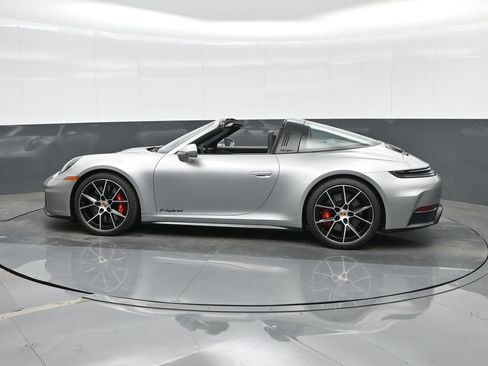 Used 2026 Porsche 911 Targa 4 GTS AWD/4WD image 2