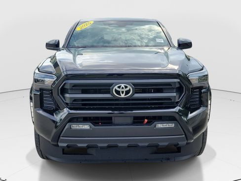 Certified 2025 Toyota Tacoma SR5 RWD image 2