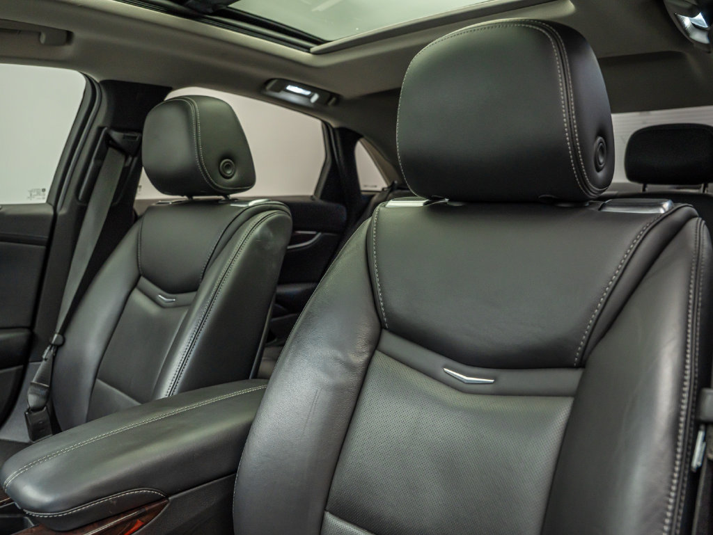 Used 2016 Cadillac XTS Premium FWD image 29