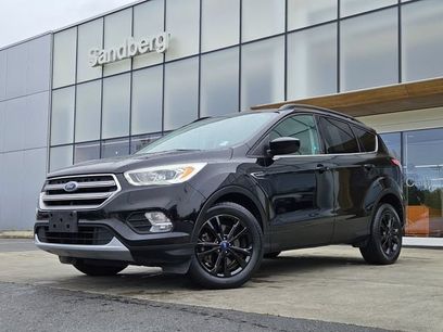 Used 2017 Ford Escape SE w/ Equipment Group 201A