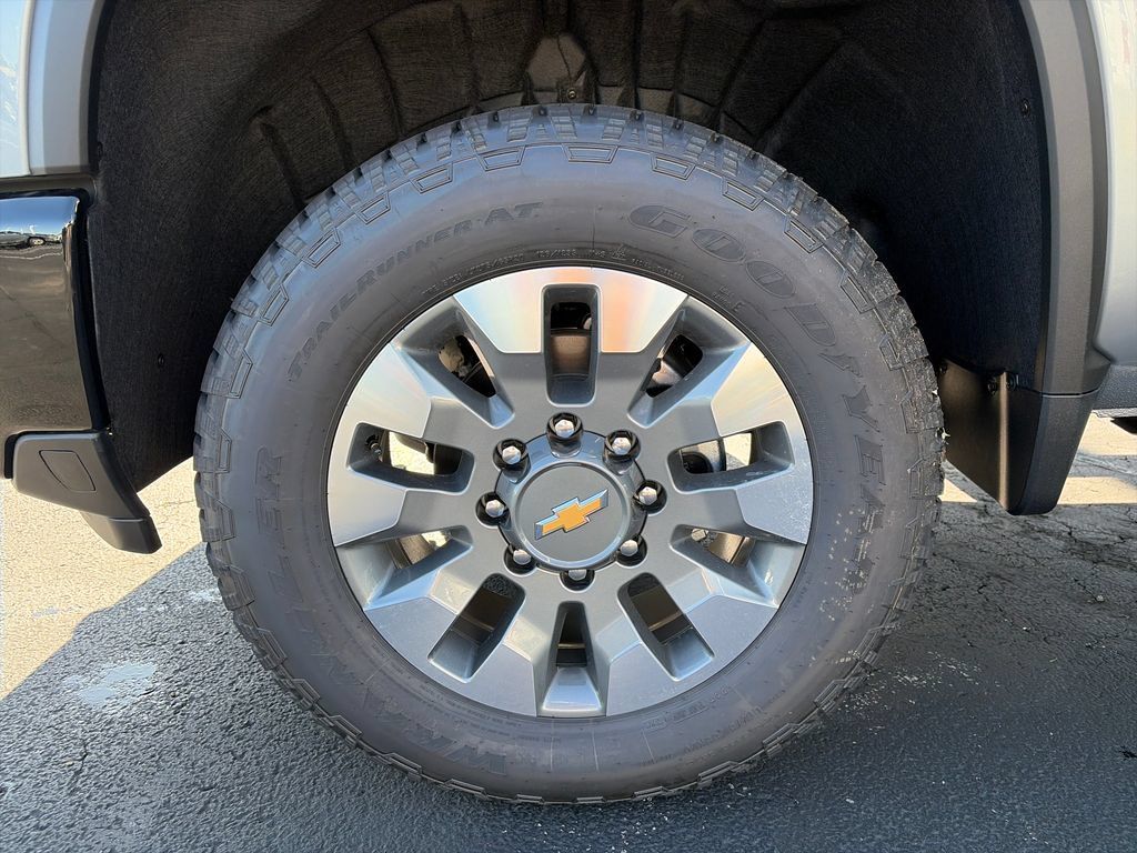 New 2026 Chevrolet Silverado 2500 Custom w/ Custom Value Package AWD/4WD image 24