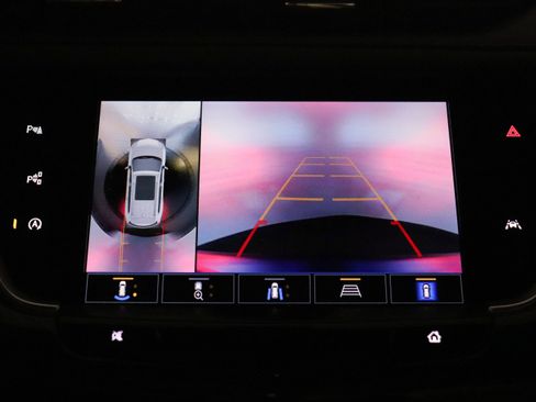 Used 2023 Cadillac XT6 Sport w/ Technology Package image 39