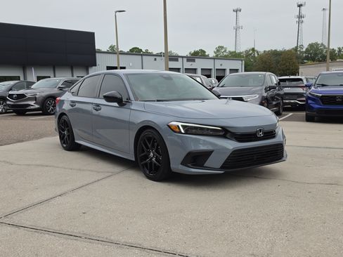 Used 2024 Honda Civic Sport image 2
