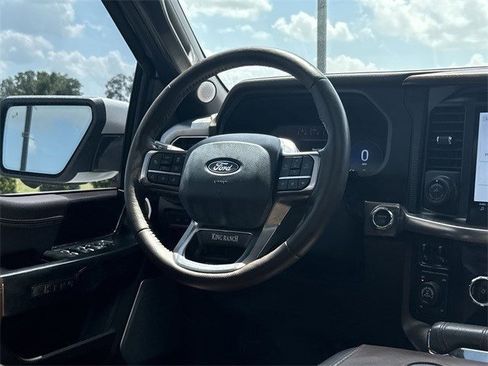 Used 2024 Ford F150 King Ranch w/ FX4 Off-Road Package image 17