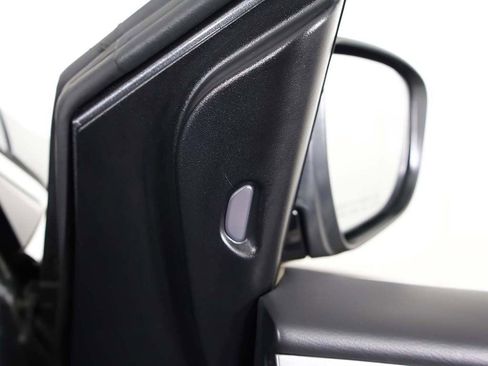 Used 2021 Nissan Murano SV FWD image 34