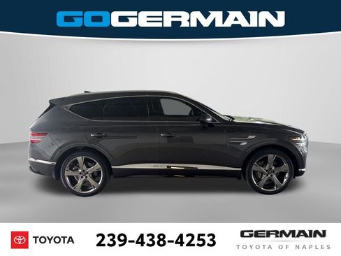 Used 2021 Genesis GV80 3.5T w/ Prestige Package 07 AWD/4WD image 11