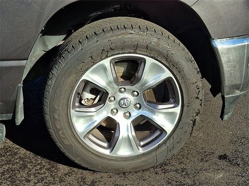 Used 2023 RAM 1500 Laramie image 12