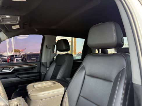 Used 2024 Chevrolet Silverado 2500 LT image 18