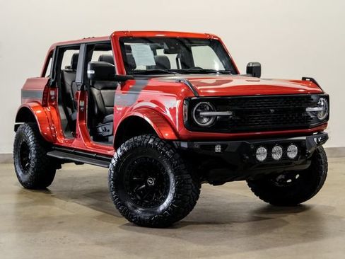 Used 2023 Ford Bronco Badlands AWD/4WD image 6
