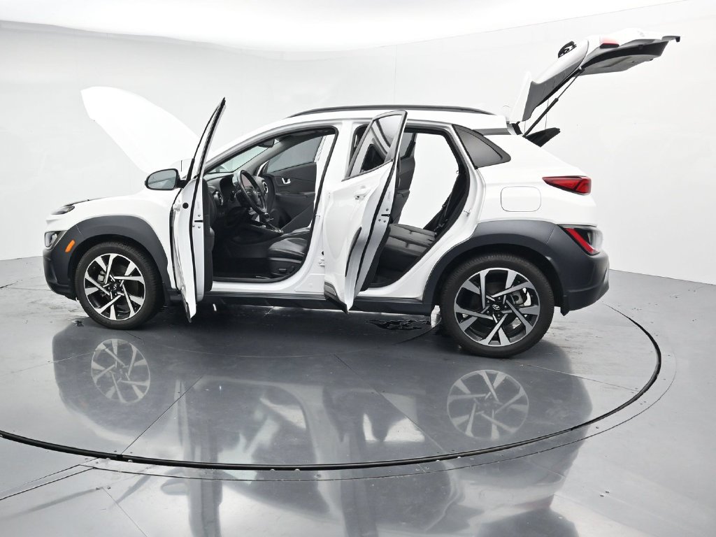 Used 2023 Hyundai Kona Limited FWD image 43