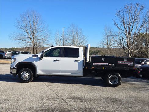 Used 2022 GMC Sierra 3500 Pro w/ Convenience Package RWD image 13