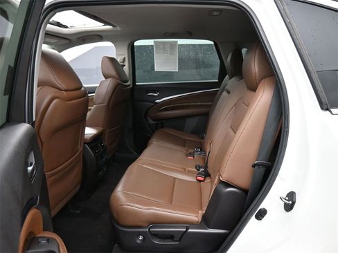 Used 2019 Acura MDX FWD w/ Technology Package image 16