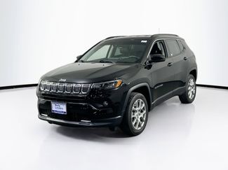 Used 2022 Jeep Compass Latitude video 1