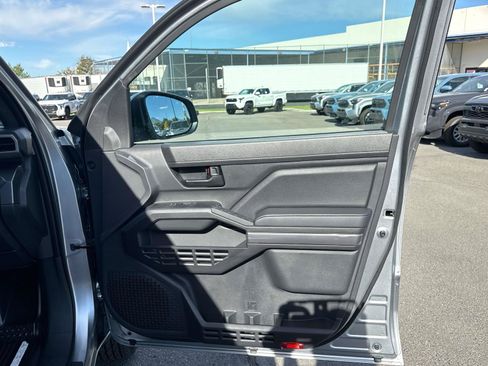 New 2026 Toyota Tacoma SR5 AWD/4WD image 16