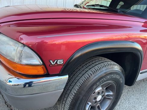 Used 1999 Dodge Dakota SLT image 10