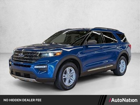 Used 2020 Ford Explorer XLT w/ Equipment Group 202A AWD/4WD image 1