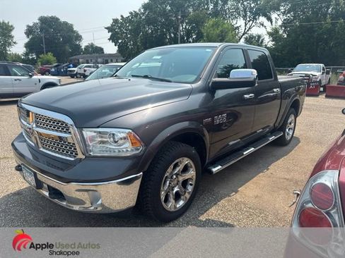 Used 2014 RAM 1500 Laramie w/ Trailer Tow Group AWD/4WD image 2