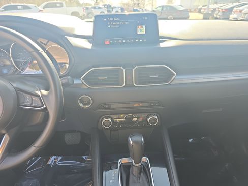 Used 2017 MAZDA CX-5 Touring image 17