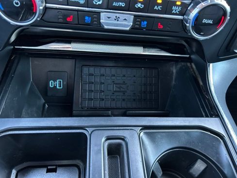 Used 2023 Ford F150 Lariat w/ Max Trailer Tow Package AWD/4WD image 31