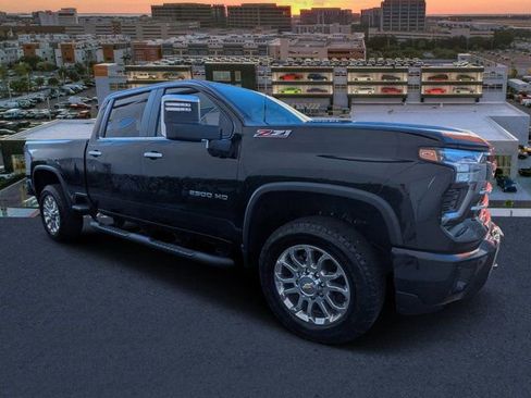 Used 2025 Chevrolet Silverado 2500 LT w/ Z71 Chrome Sport Edition image 1