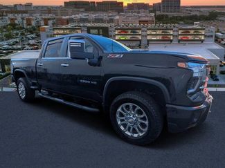 Used 2025 Chevrolet Silverado 2500 LT w/ Z71 Chrome Sport Edition video 1