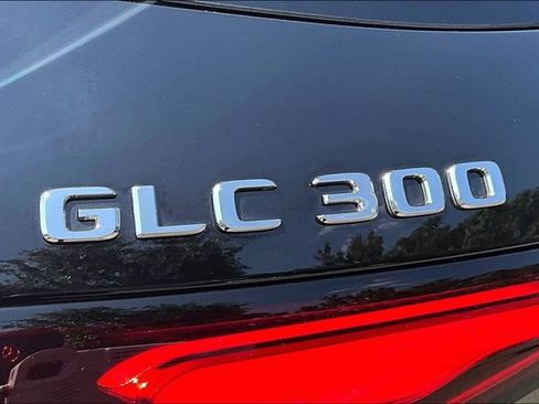 Used 2026 Mercedes-Benz GLC 300 4MATIC image 8