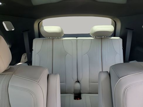 New 2026 Cadillac Vistiq Luxury image 26