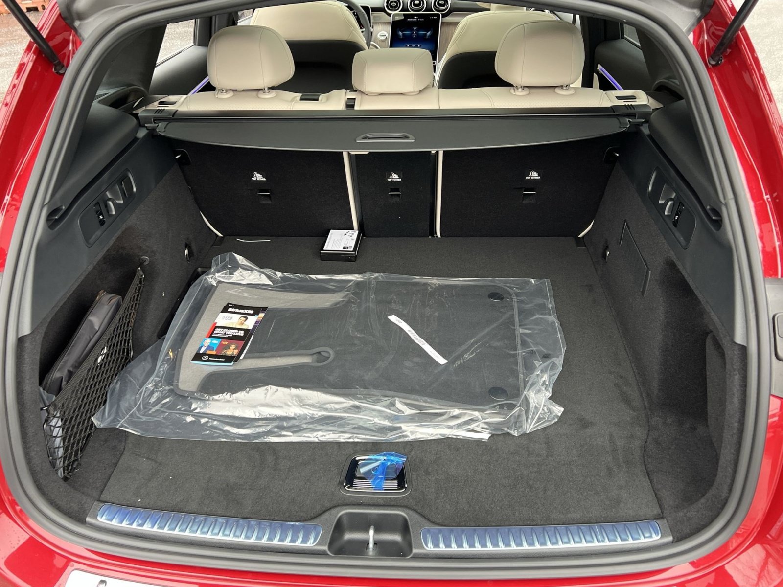 Used 2026 Mercedes-Benz GLC 300 4MATIC image 23