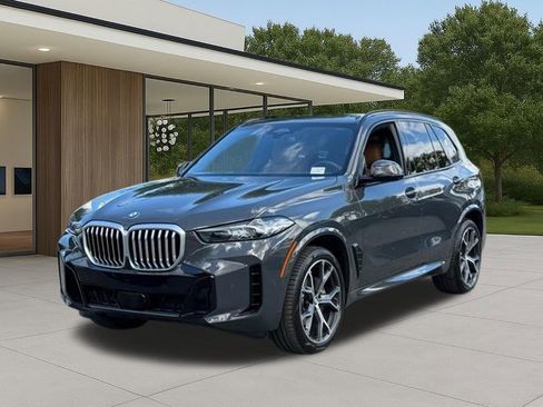 Certified 2024 BMW X5 sDrive40i w/ M Sport Package RWD image 2