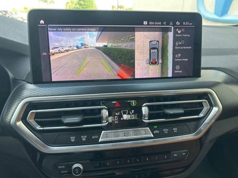 Used 2023 BMW X4 xDrive30i w/ M Sport Package AWD/4WD image 15