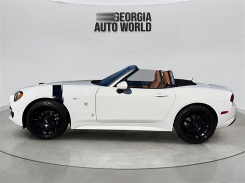 Used 2017 FIAT 124 Spider Lusso image 22