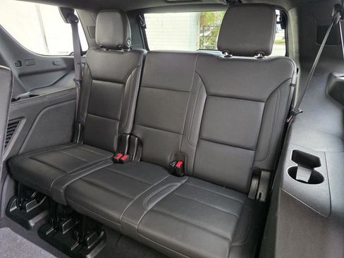 Used 2021 Chevrolet Tahoe LT AWD/4WD image 14