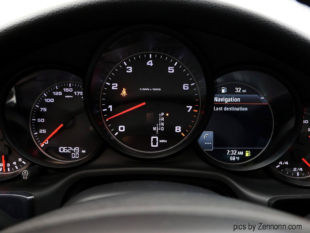 Used 2012 Porsche Panamera 4 image 18